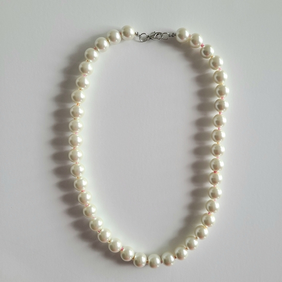 Glass Pearl Beaded Necklace - Picture 1 of 6
